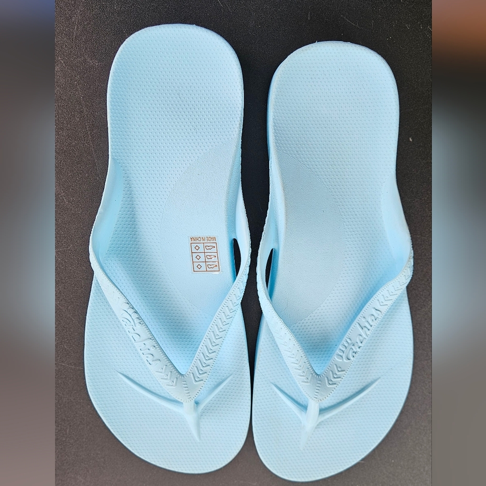 NWOT Archies Arxh Support Sandals